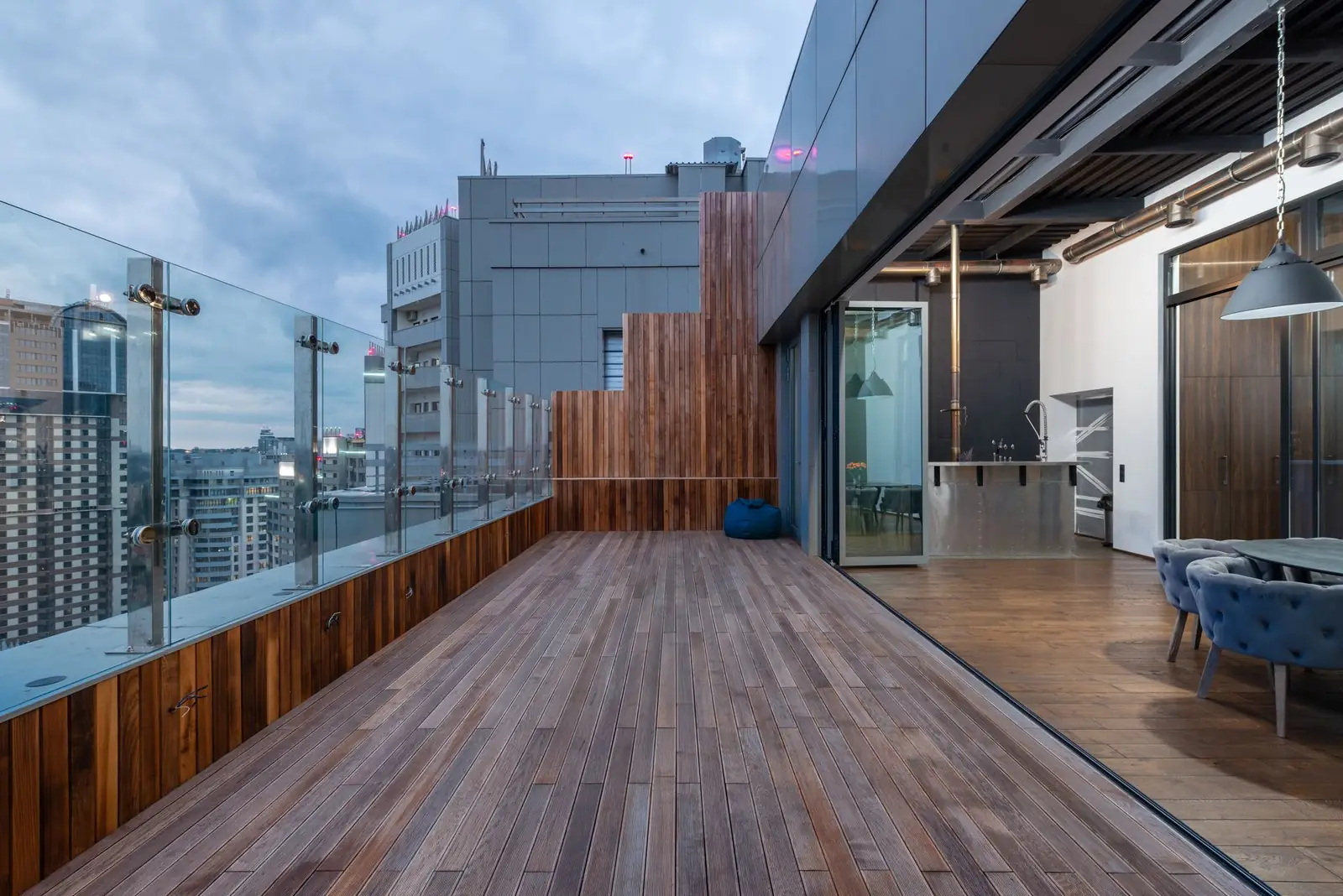Murray Bend Penthouse